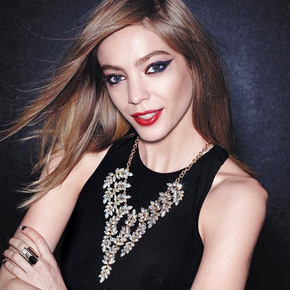 Avon Mark Second Nature Necklace New Crystal NEW - Picture 1 of 4